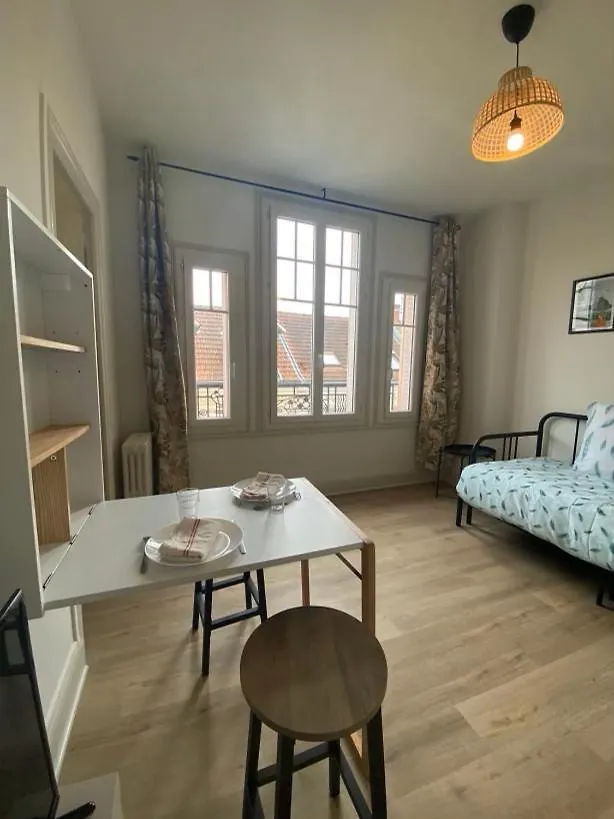 Apartmán Les Sources Vichy 0*,  Francie